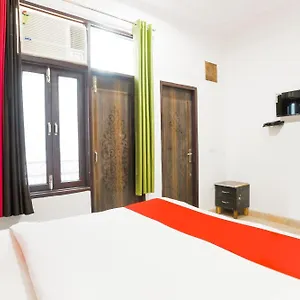 oyo-71396-friends-harsh-villa-2.top-gurgaonhotels.com/
