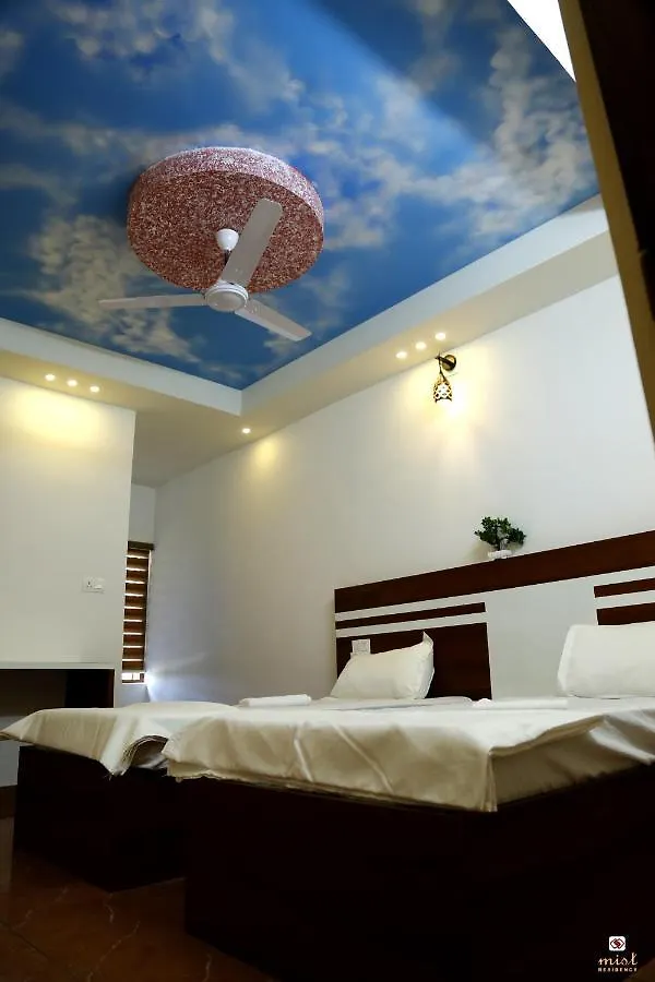 Mist Residency Hotel Kattappana